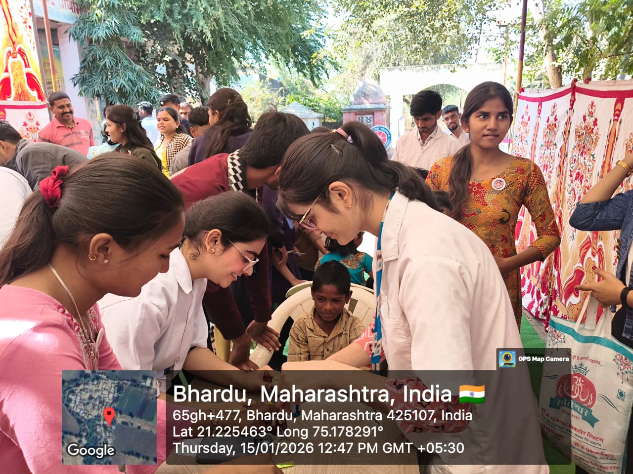 On 15 January 2026, the day began with Jagar and a yoga session. Thereafter, NSS volunteers, along with the Head of the Pharmacology Department and faculty members, in collaboration with the Primary H